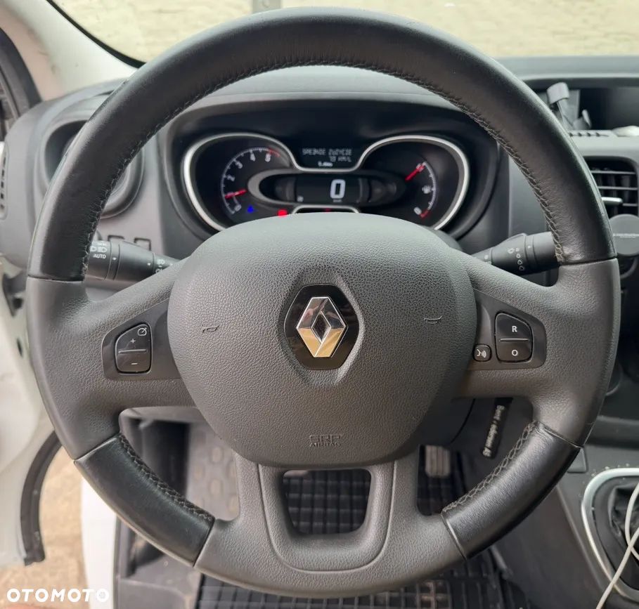 Renault Trafic - 7
