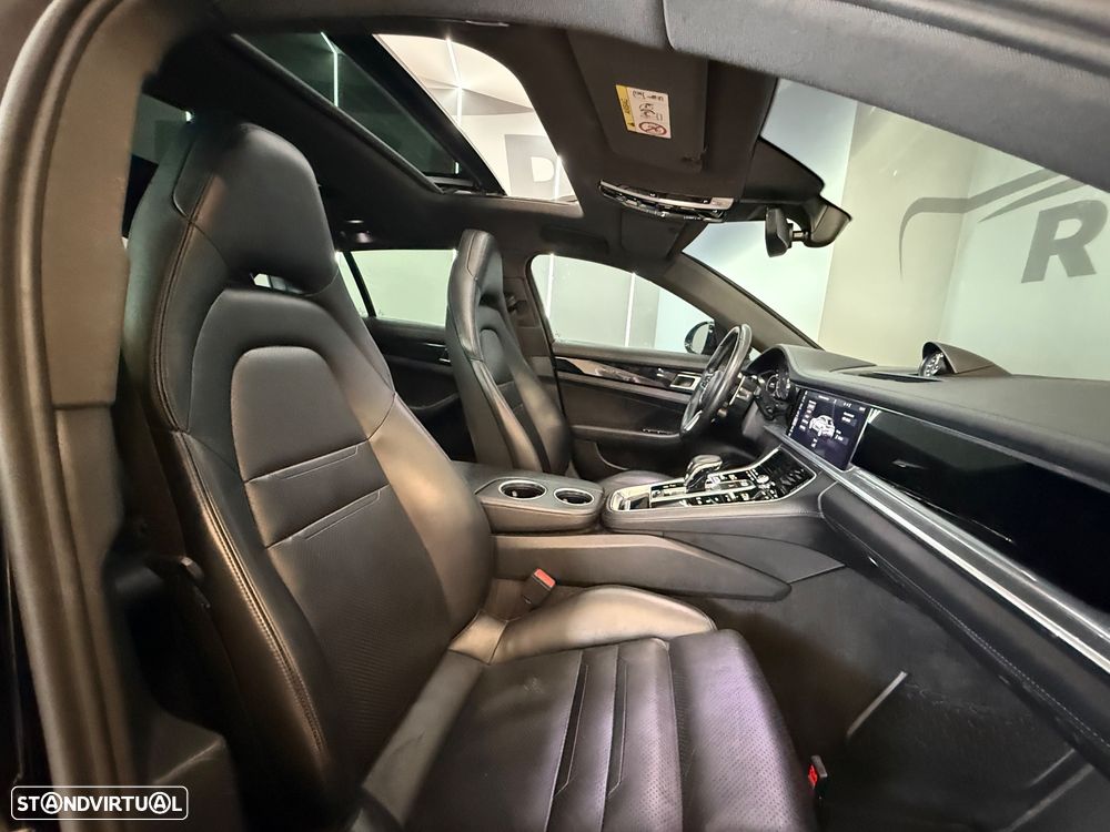 Porsche Panamera Sport Turismo 4 E-Hybrid - 9