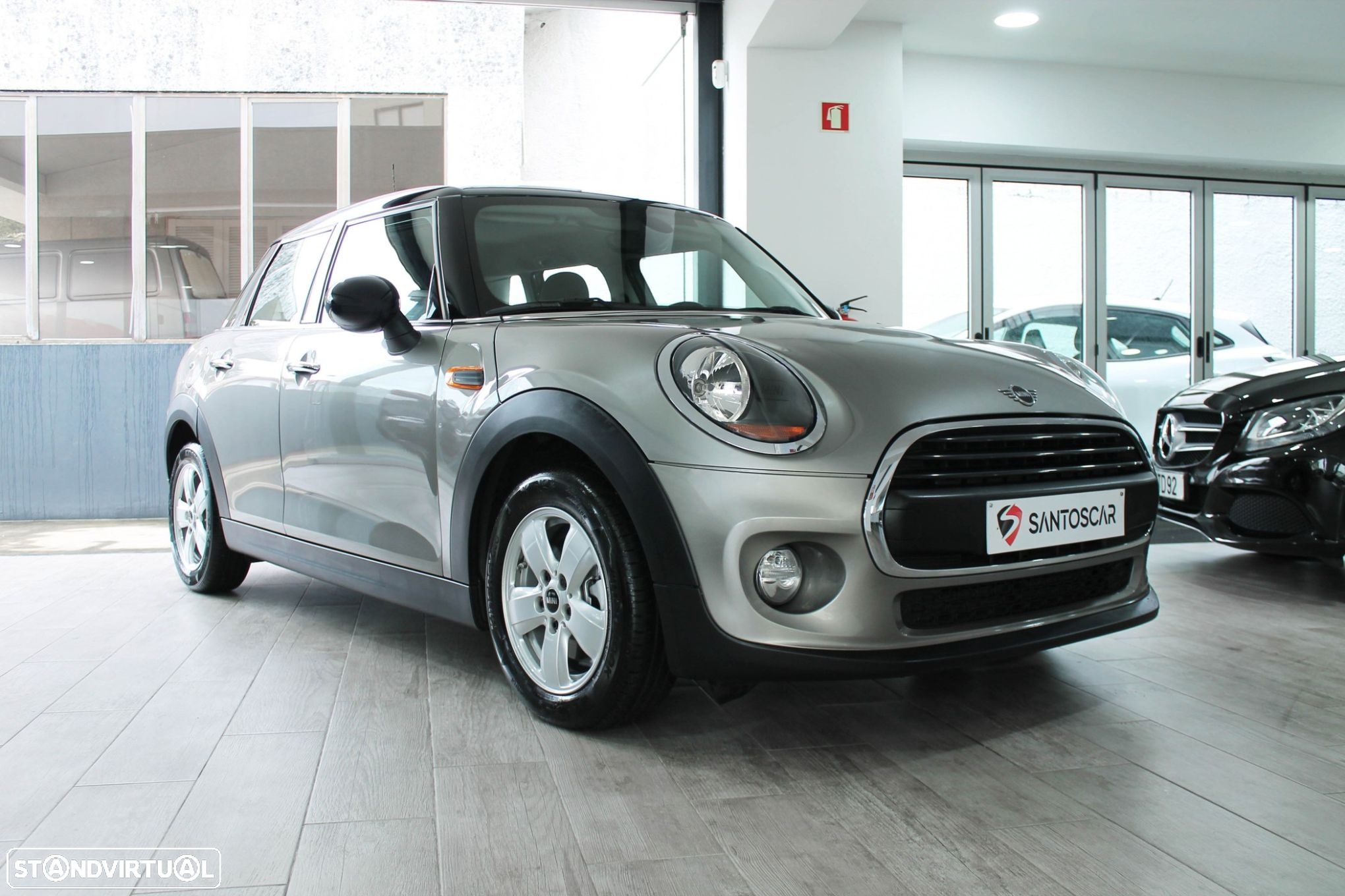 MINI 5 Portas One D - 3