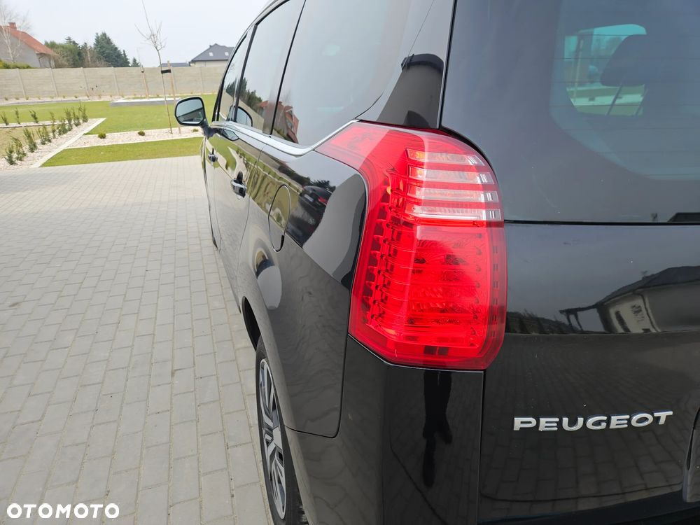 Peugeot 5008 HDI 150 Allure - 13