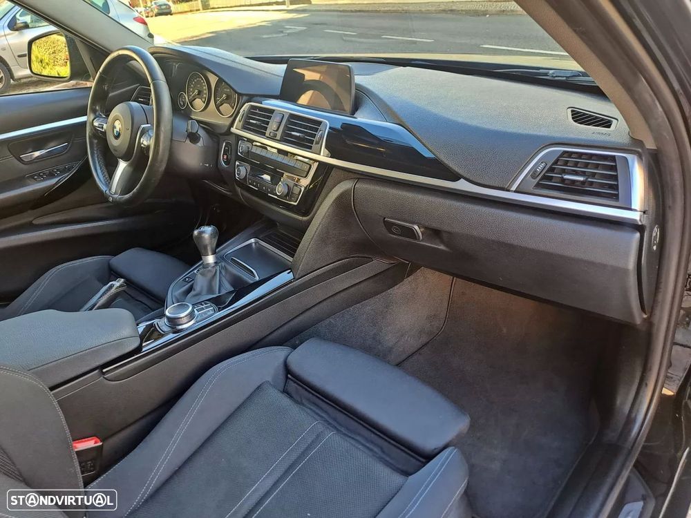 BMW 318 d Line Sport - 24