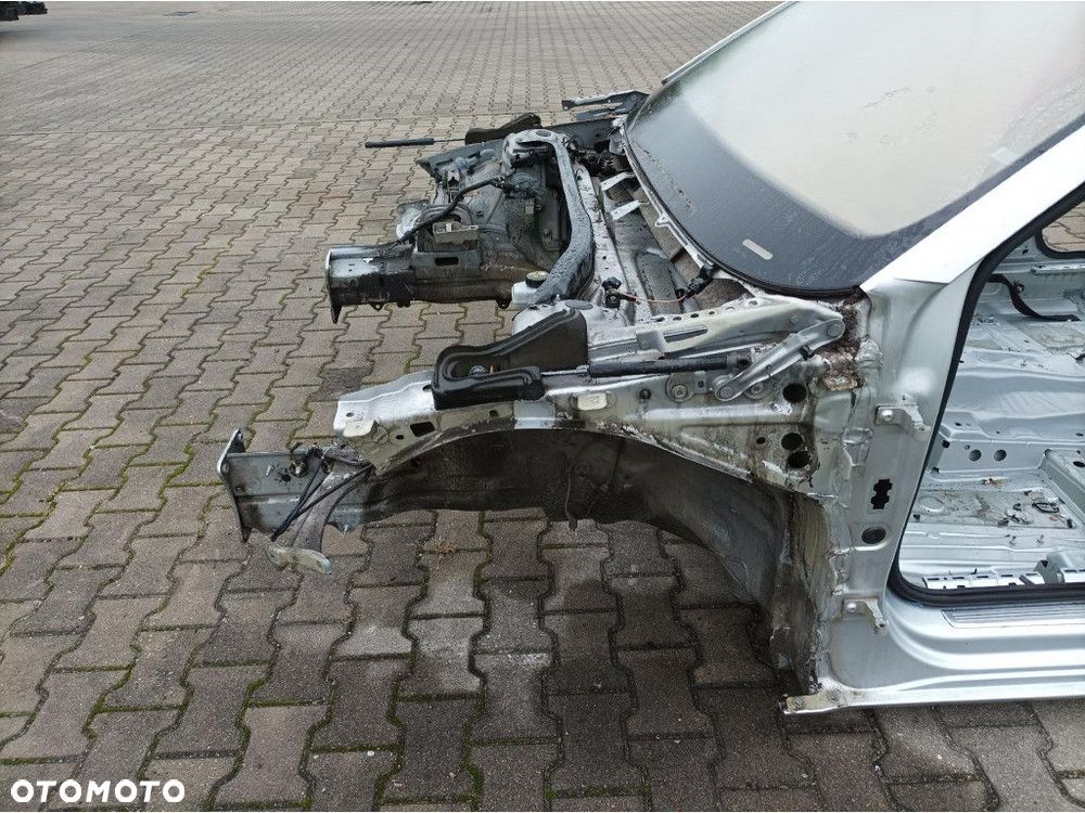 SKODA SUPERB III PODŁUŻNICA ĆWIARTKA PRZÓD PRZEDNIA LEWA LA7W - 1