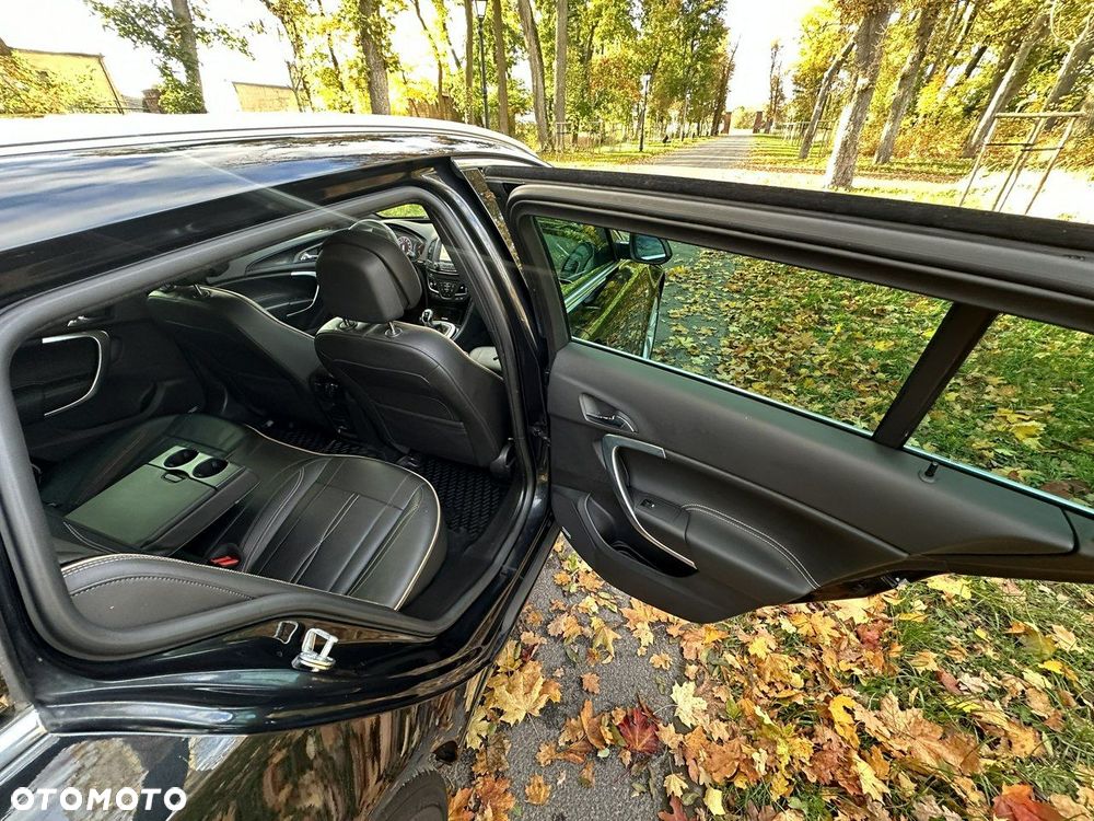 Opel Insignia - 30