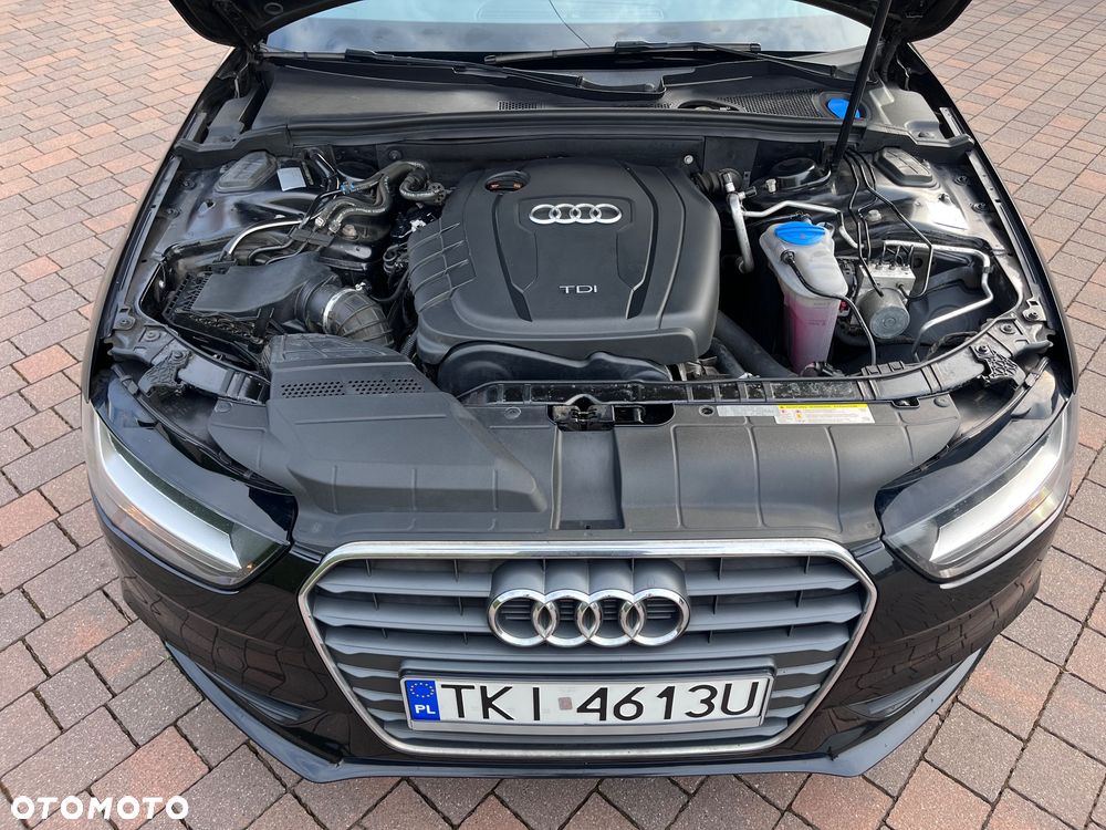 Audi A4 Limousine 2.0 TDI DPF S line Sportpaket - 32