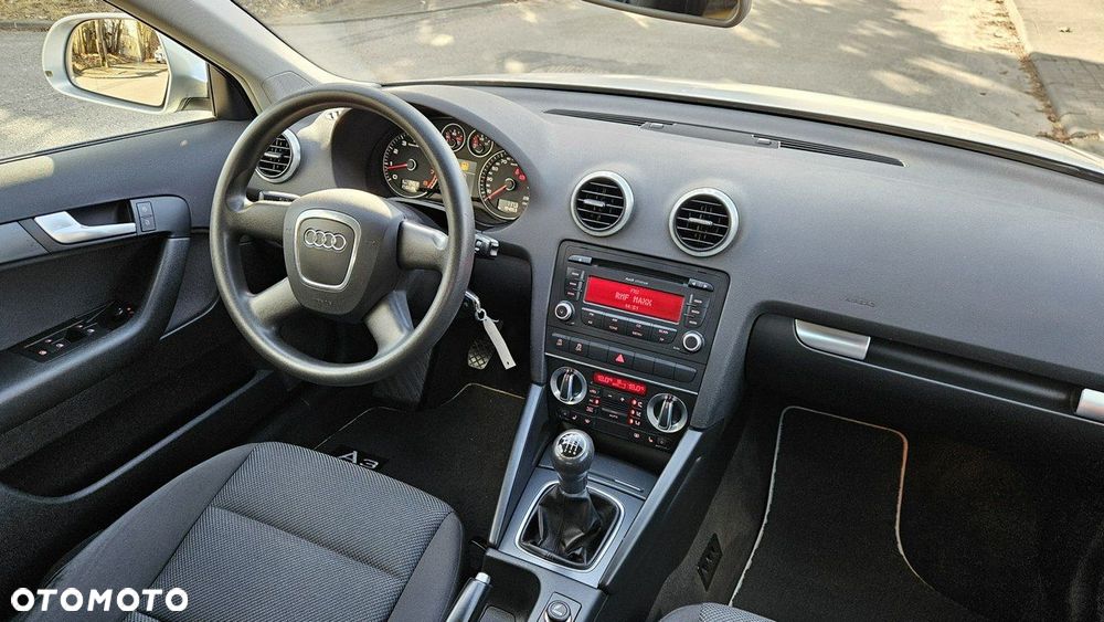 Audi A3 Sportback 1.4 TFSI Ambition - 23