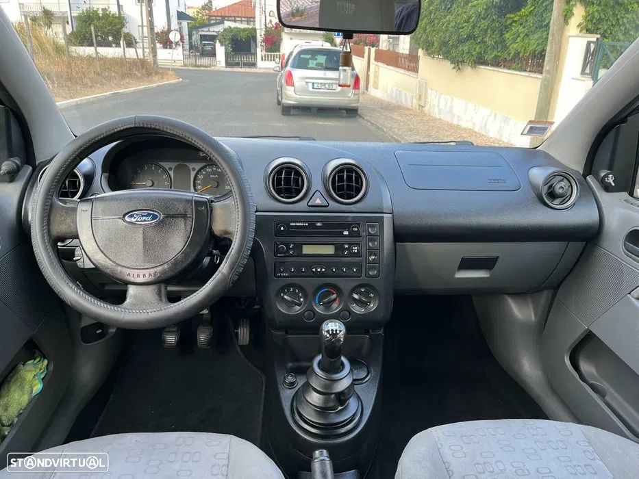 Ford Fiesta 1.25 Techno - 3