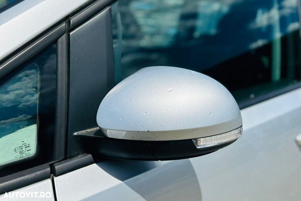 OGLINDA STANGA VW SHARAN 7N - AN 2011 - 1