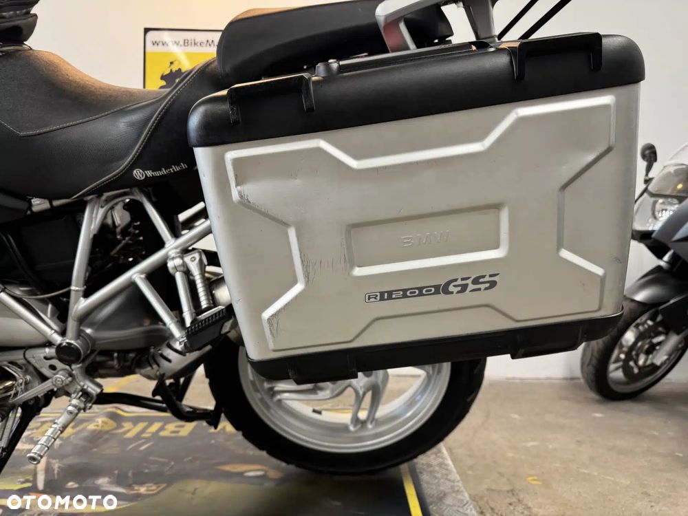 BMW R - 27
