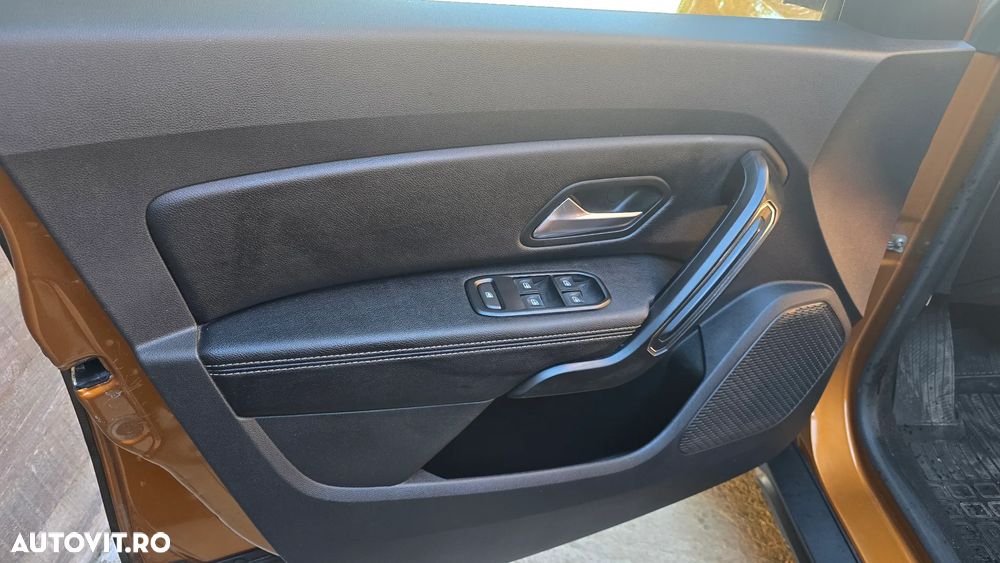 Dacia Duster TCe 150 GPF Prestige jante 16" - 14