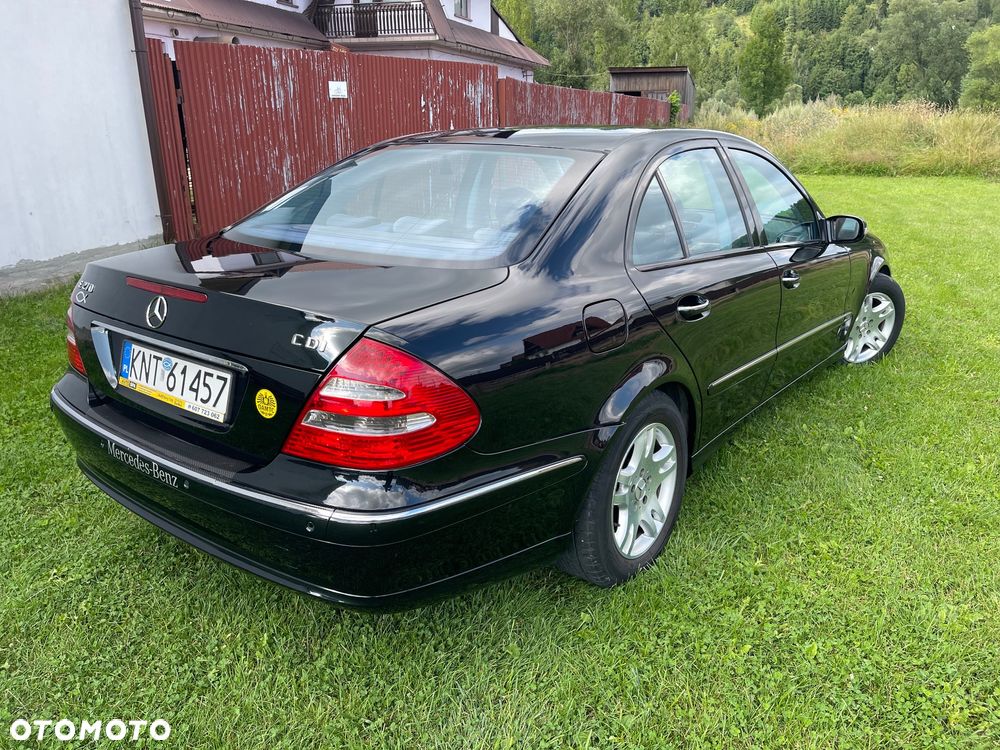 Mercedes-Benz Klasa E 270 CDI Avantgarde - 5