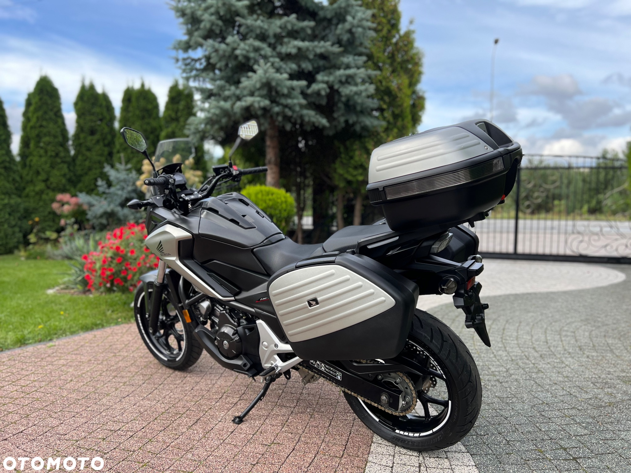 Honda NC - 20