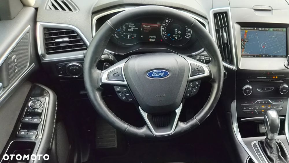 Ford S-Max 2.0 TDCi Titanium PowerShift - 11