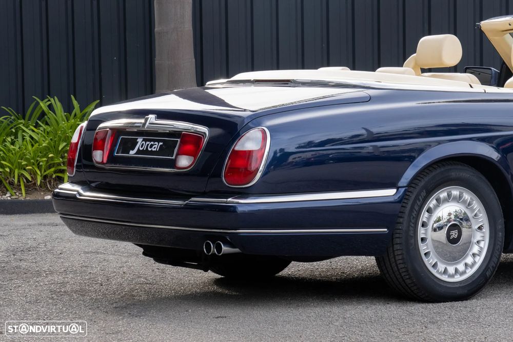 Rolls Royce Corniche Standard - 18