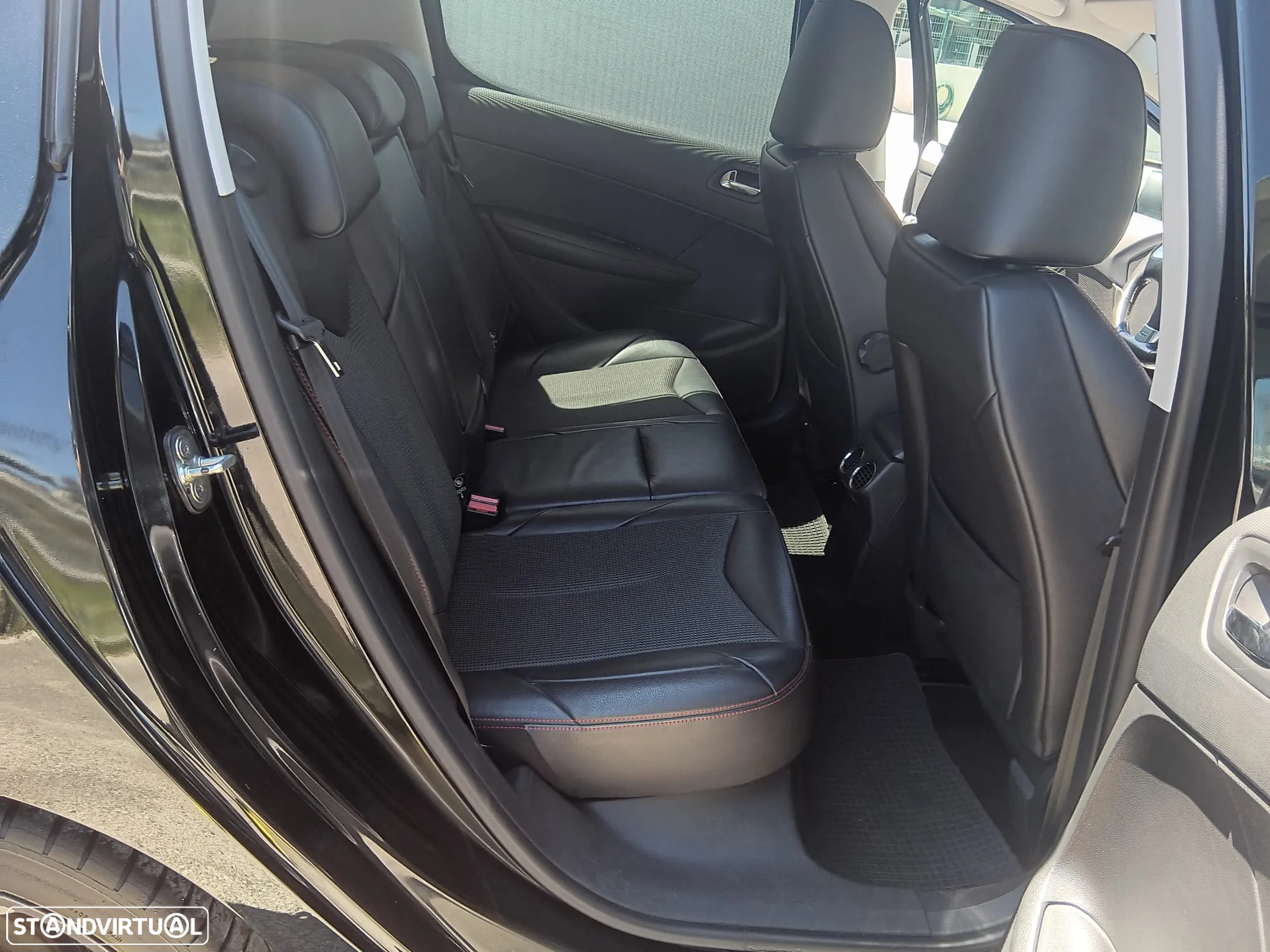 Peugeot 308 1.6 THP 16V GTi CVM6 - 13