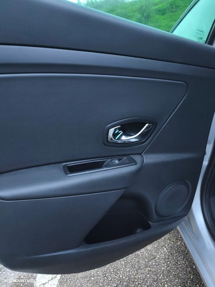 Renault Mégane Sport Tourer 1.5 dCi GT Line - 7