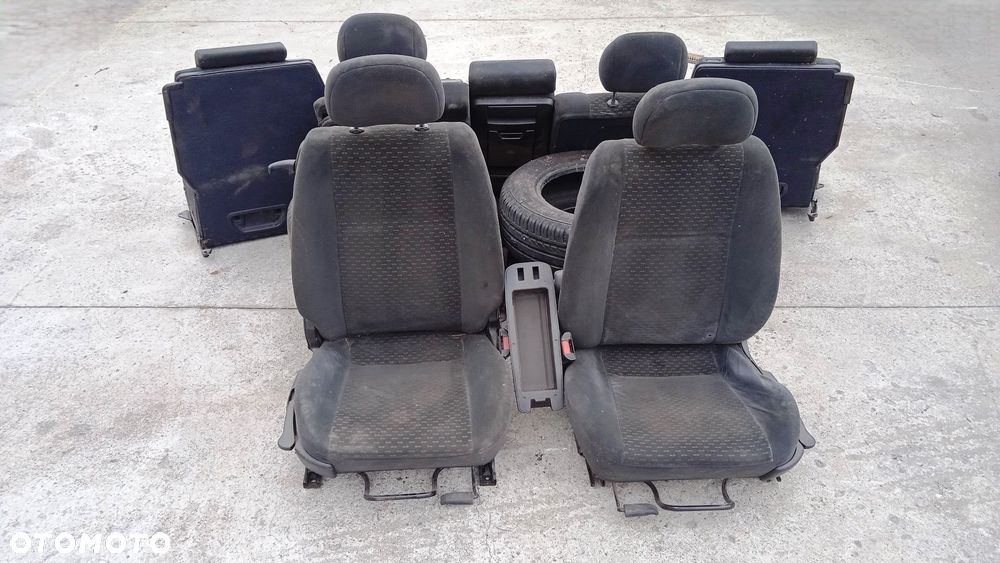 Fotel kierowcy pasażera kanapa trzeci rząd Opel Zafira A - 7 miejsc - 6