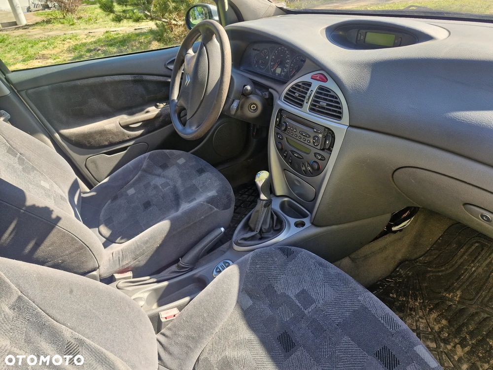 Citroën C5 2.2 HDi Exclusive - 8