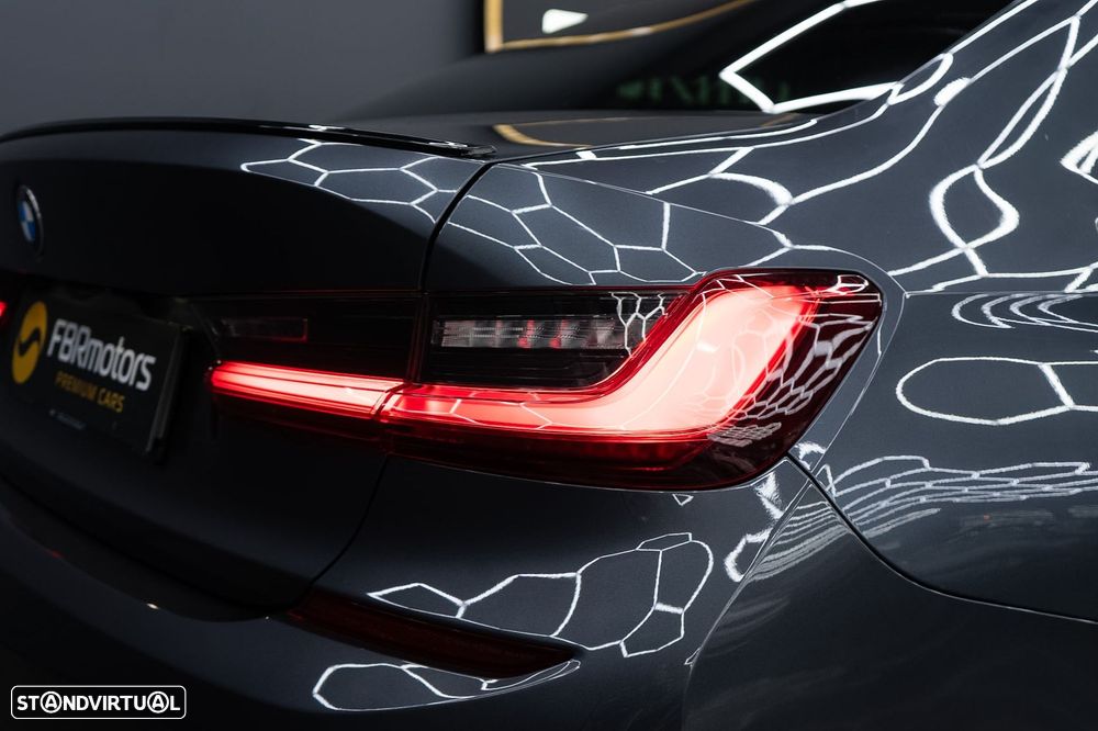 BMW 320 d Pack M Auto - 18