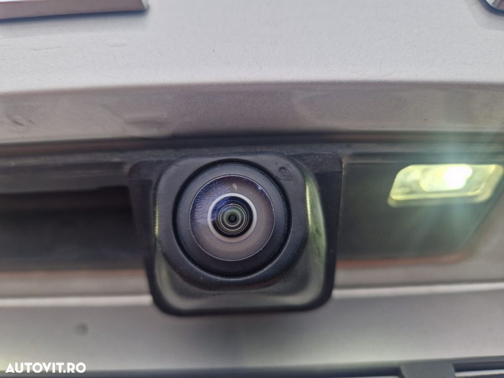 Ford Focus 1.0 EcoBoost Titanium - 21