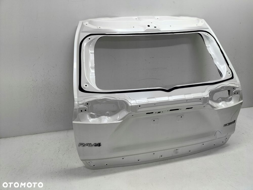 klapa tylna bagażnika tył toyota rav4 rav-4 5 v 18- - 7