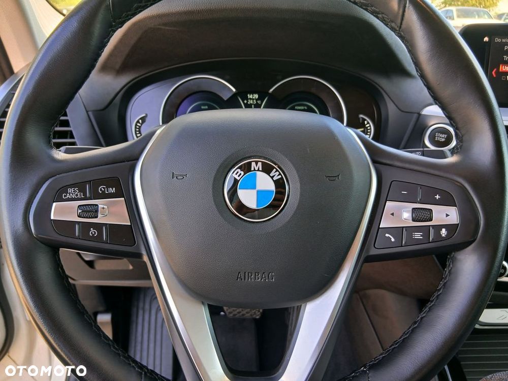 BMW X3 - 28