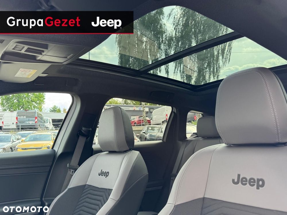 Jeep Compass - 11