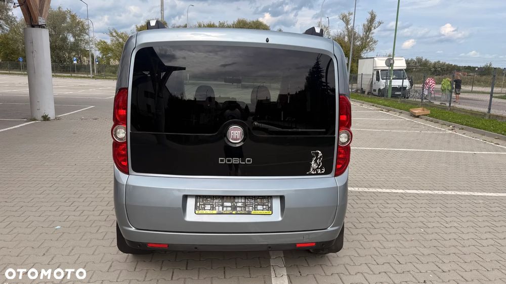 Fiat Doblo 2.0 Multijet 16V Emotion - 9