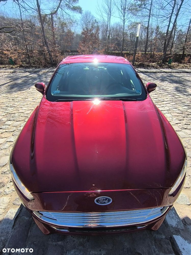 Ford Fusion - 15