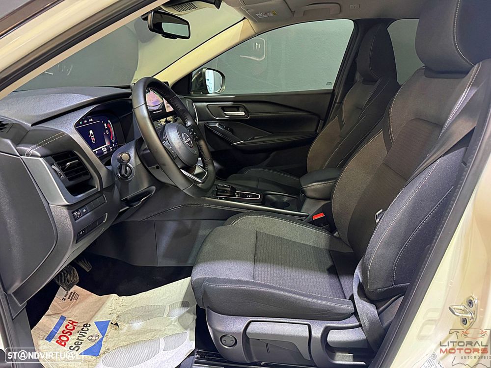 Nissan Qashqai 1.3 DIG-T N-Connecta Xtronic - 15