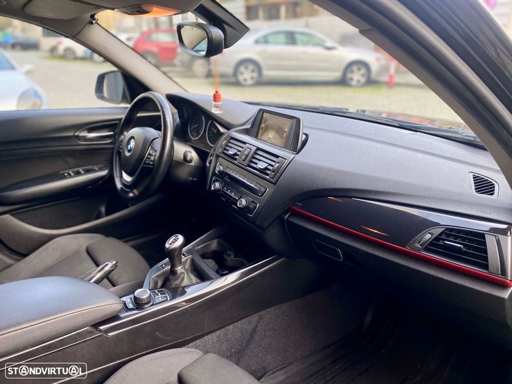 BMW 116 d EDynamics Line Sport - 24