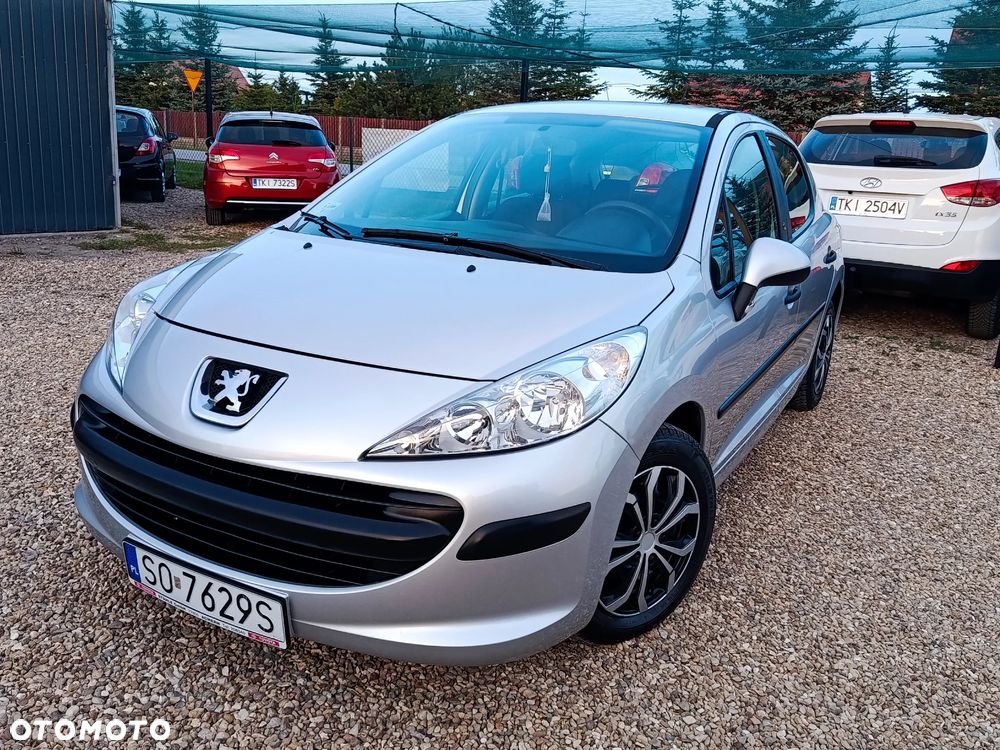 Peugeot 207 75 forever - 1