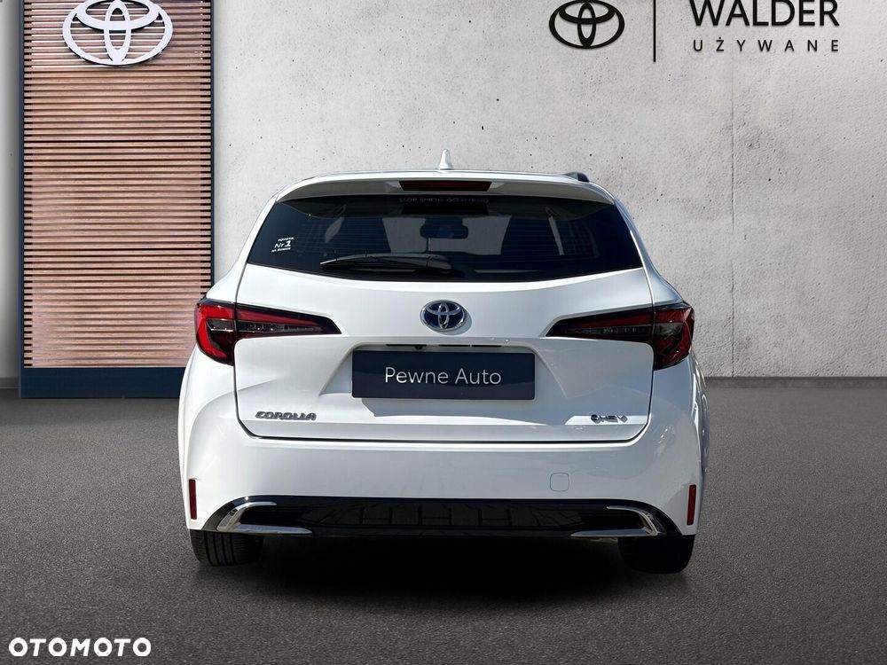 Toyota Corolla 1.8 Hybrid Comfort - 4