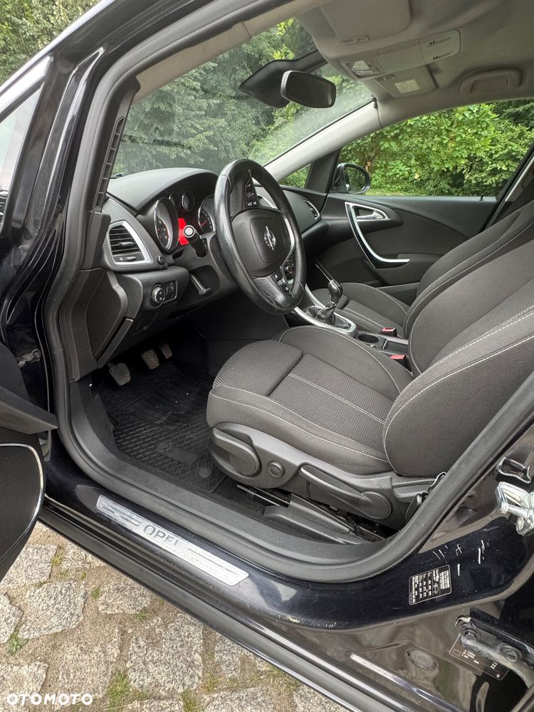Opel Astra 1.4 T Cosmo - 7