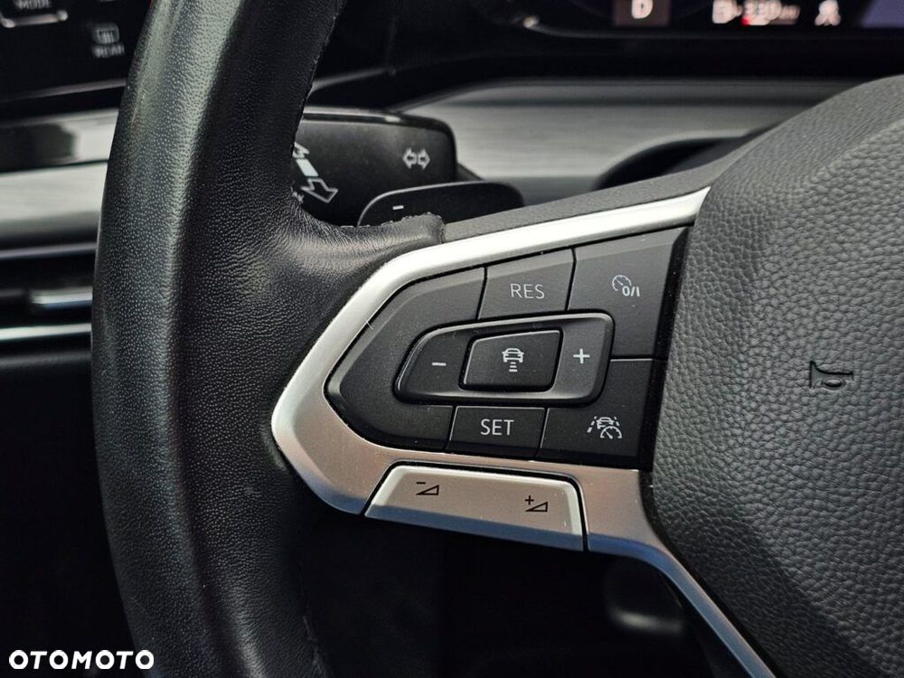 Volkswagen Golf Variant 1.5 eTSI EVO Style DSG - 22