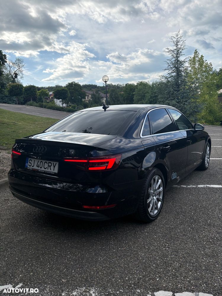 Audi A4 2.0 TDI S tronic - 5
