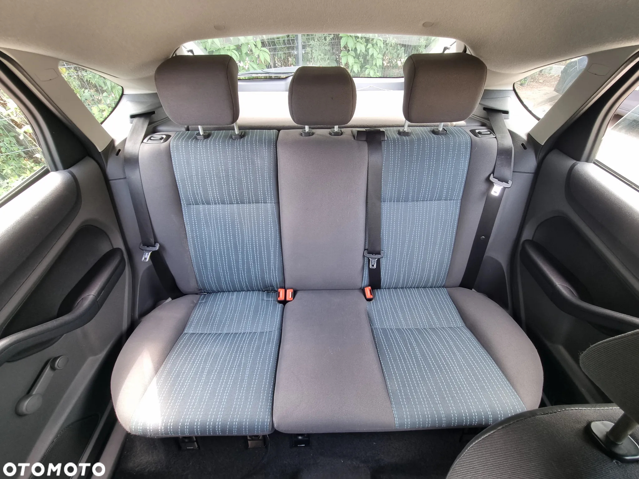 Ford Focus 1.4 Trend - 10