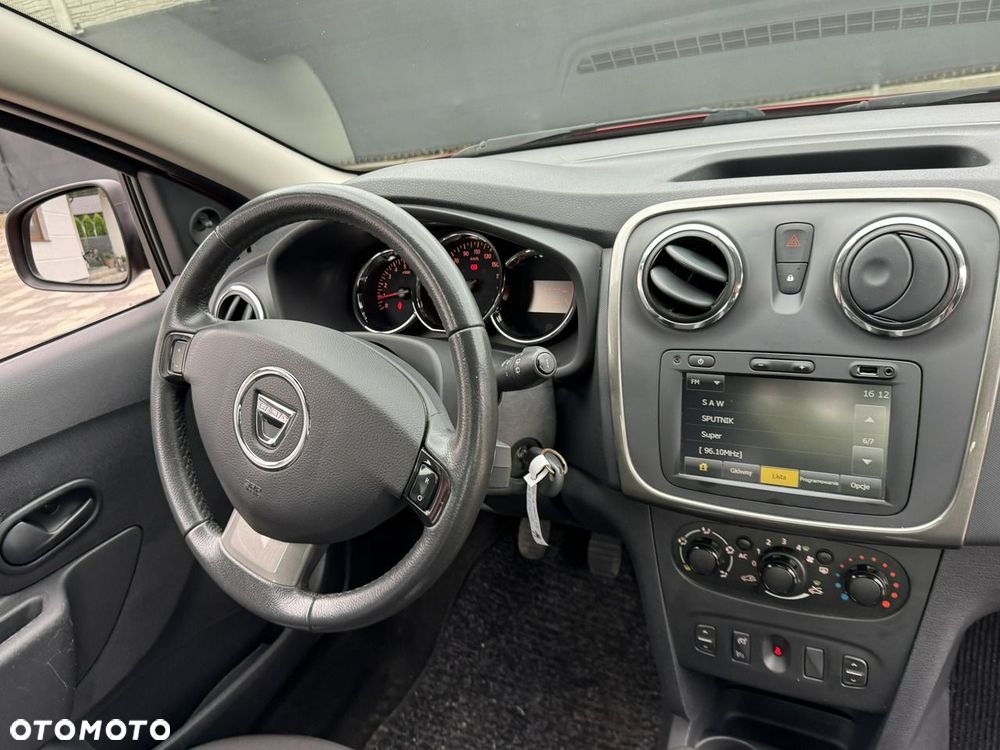 Dacia Sandero Stepway - 12