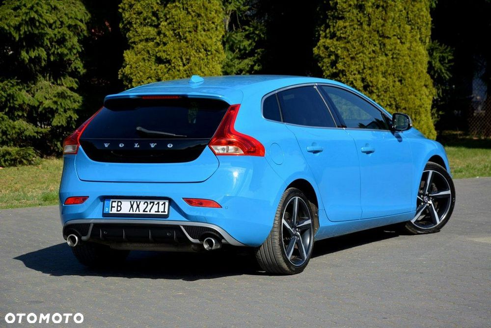 Volvo V40 T3 R-Design Momentum - 13