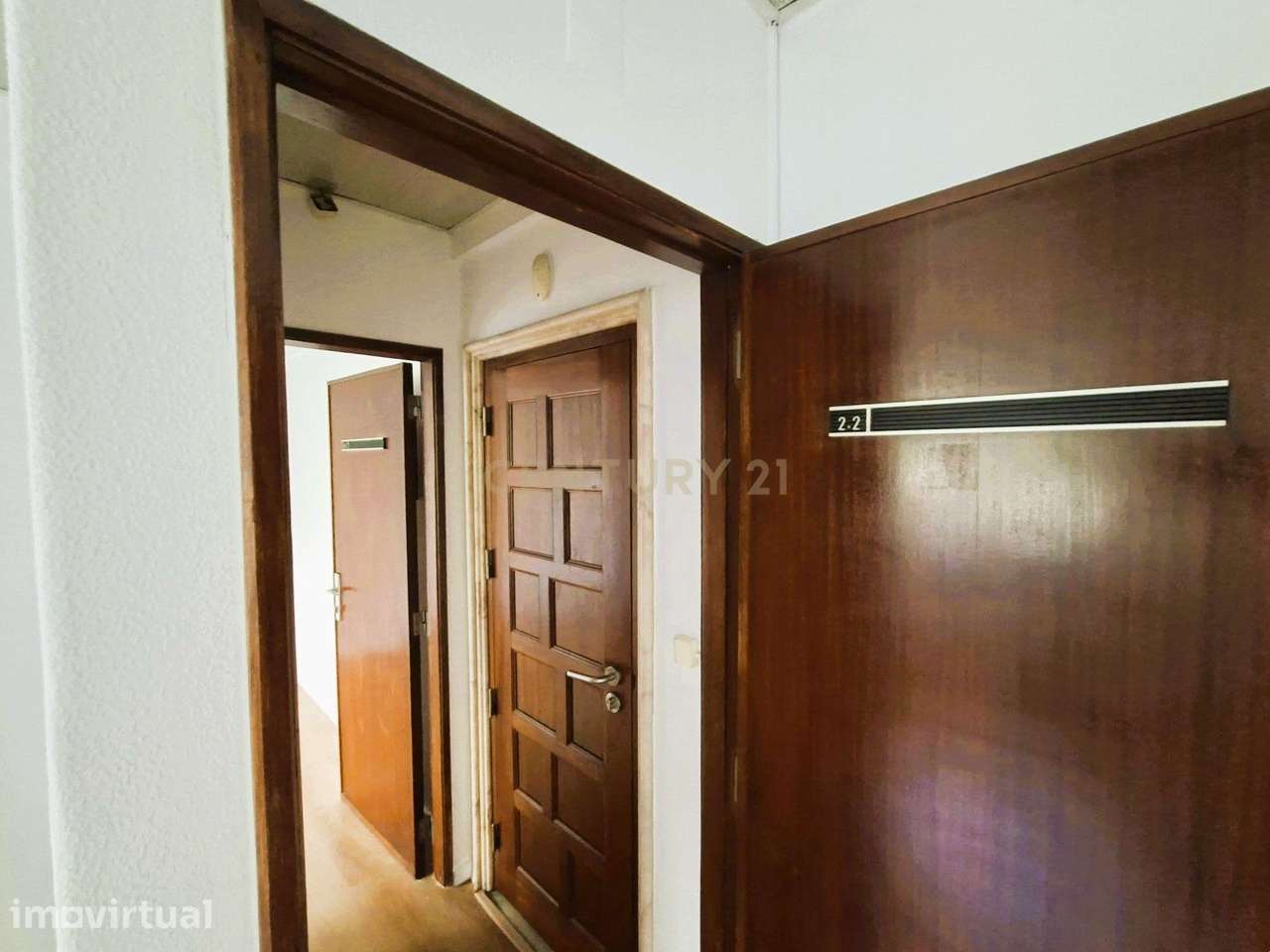 Sala de Escritório no Edifício Pascoal de Melo - Grande imagem: 2/11