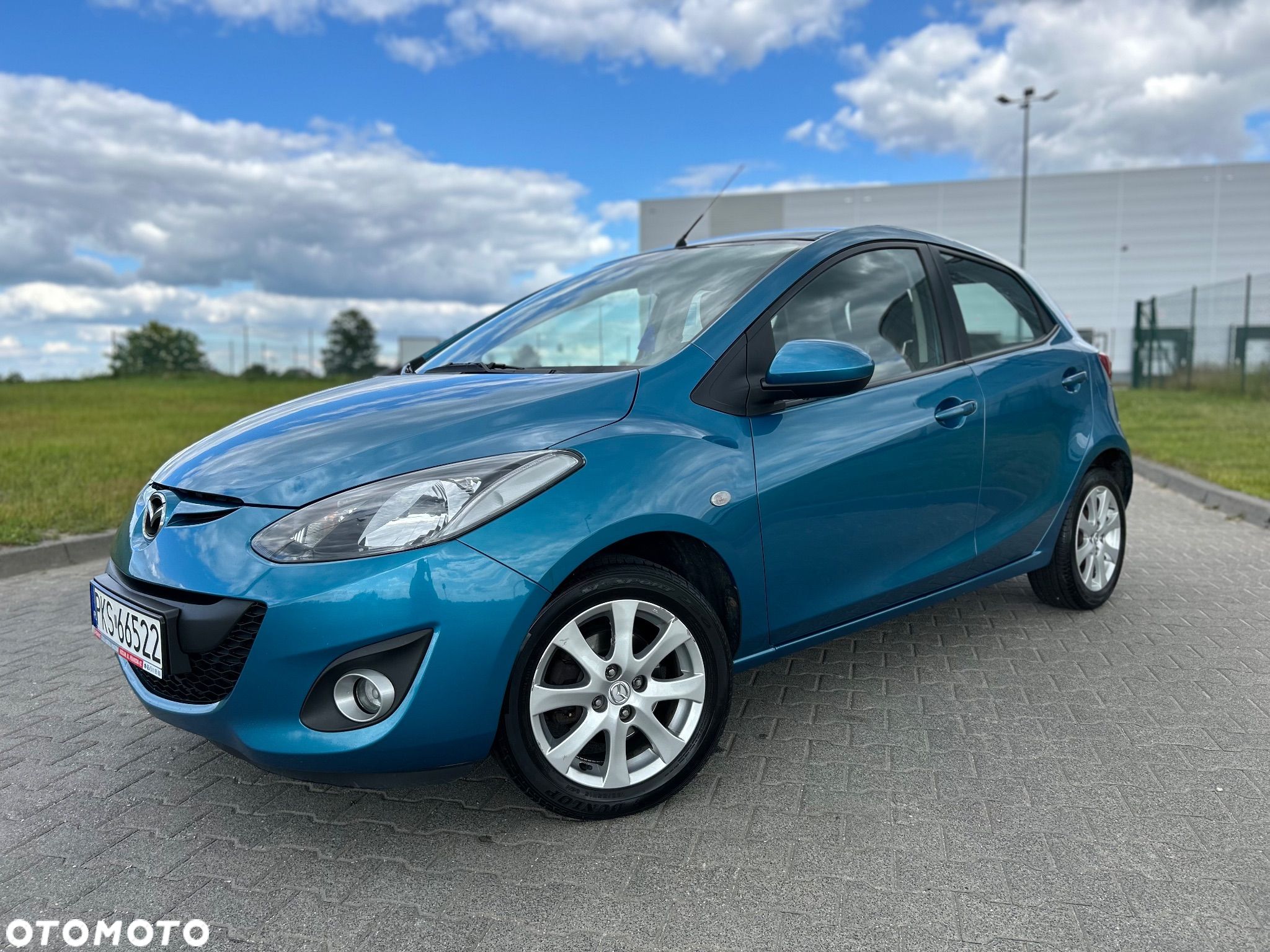 Mazda 2 - 1