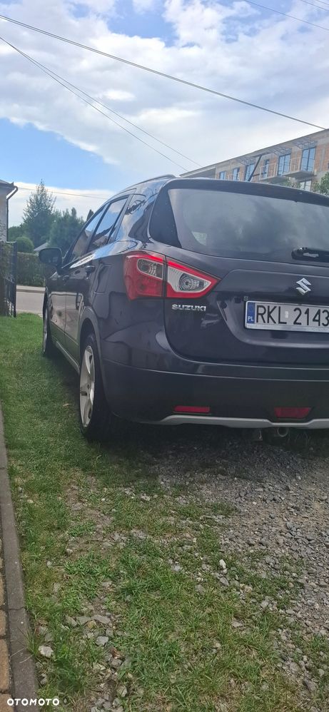 Suzuki SX4 - 10