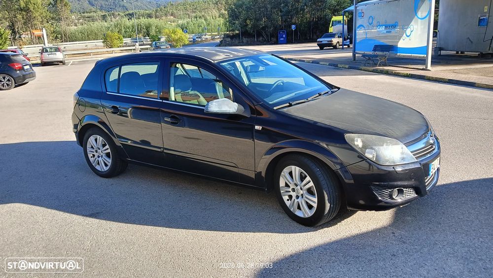 Opel Astra 1.7 CDTI Cosmo - 3