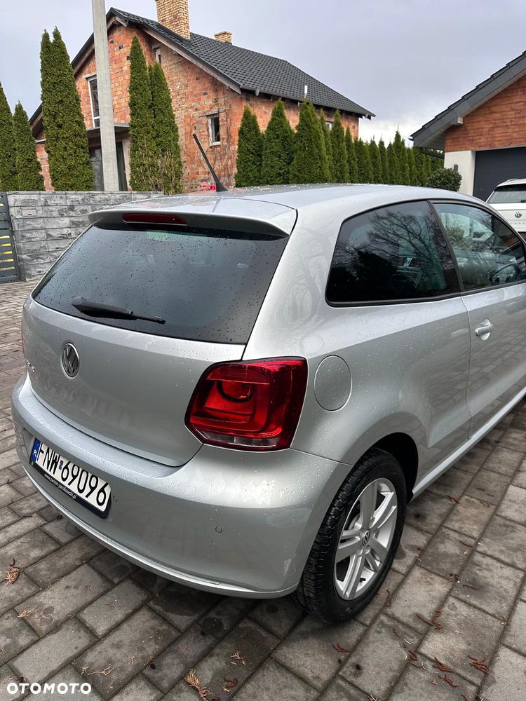 Volkswagen Polo 1.2 MATCH - 10