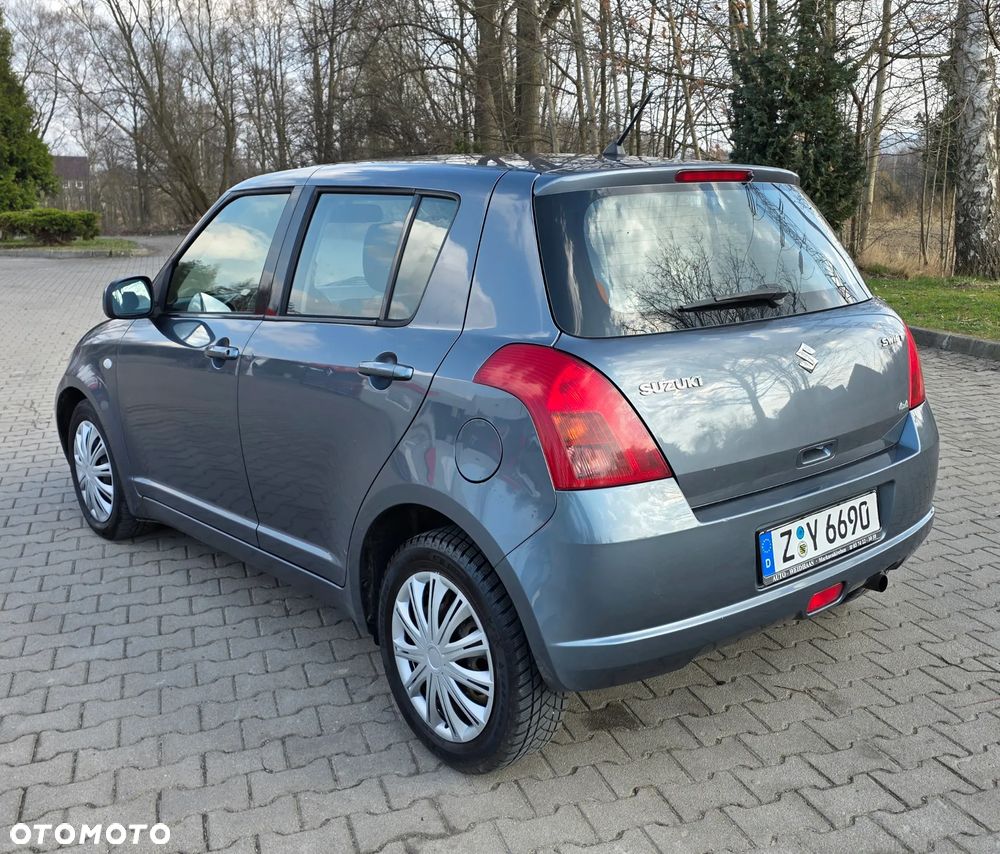 Suzuki Swift 1.3 4x4 Comfort - 5