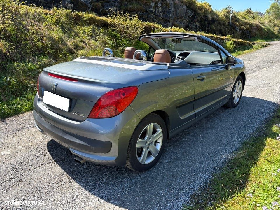 Peugeot 207 CC 1.6 16V - 2