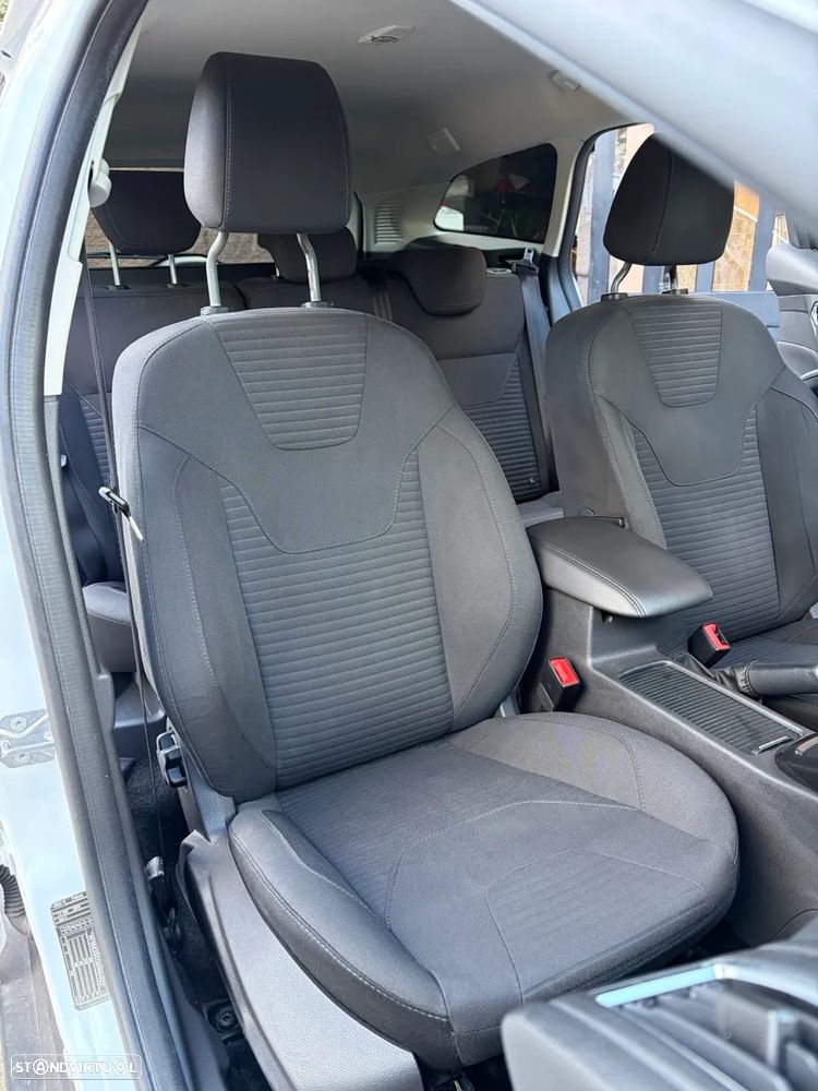 Ford Focus SW 1.5 TDCi Titanium - 27