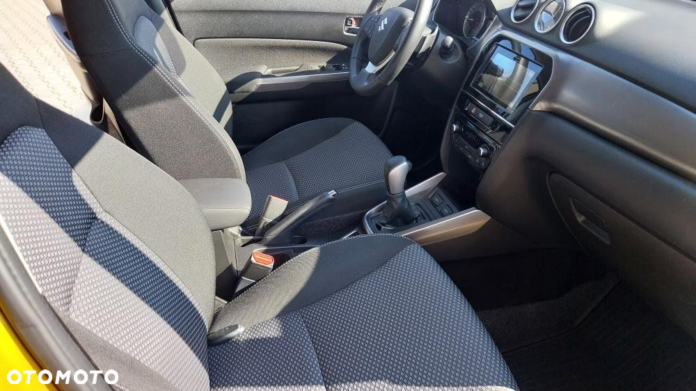 Suzuki Vitara - 12