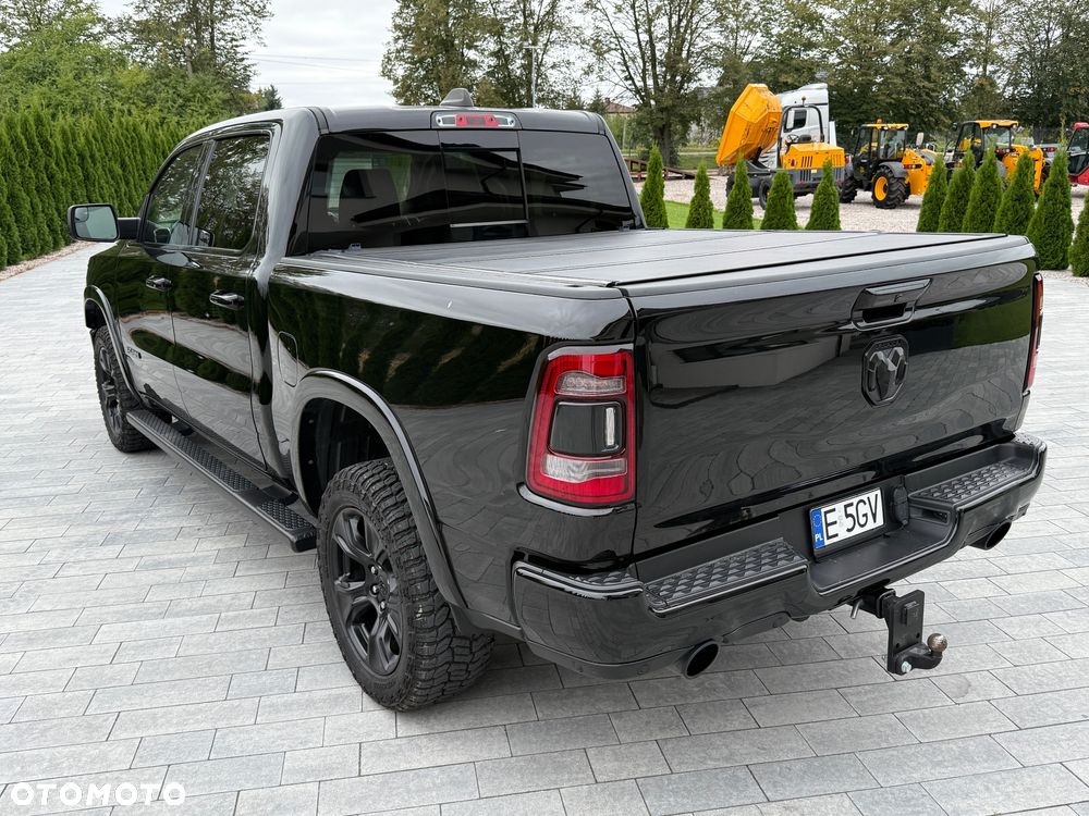 RAM 1500 Crew Cab Shortbed Laramie - 16