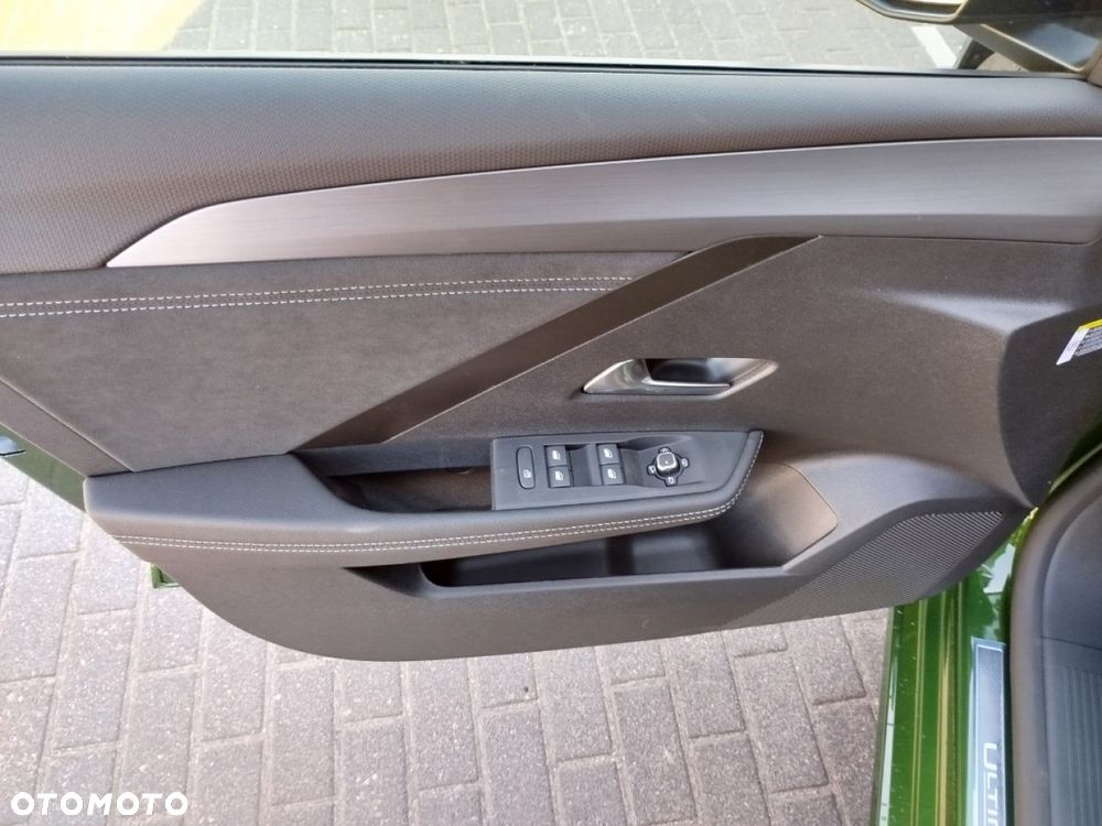 Opel Astra - 12