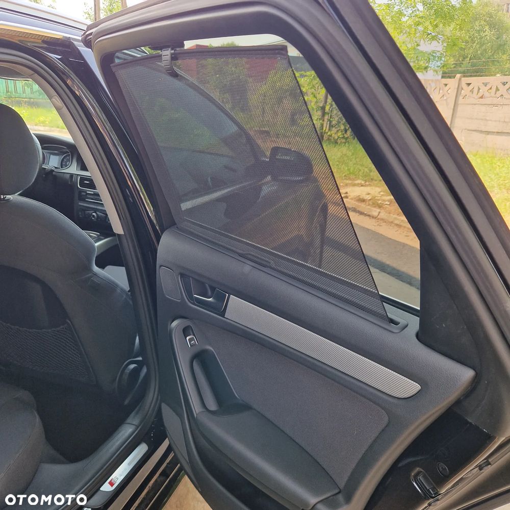 Audi A4 Avant 2.0 TDI DPF clean diesel quattro Attraction - 23